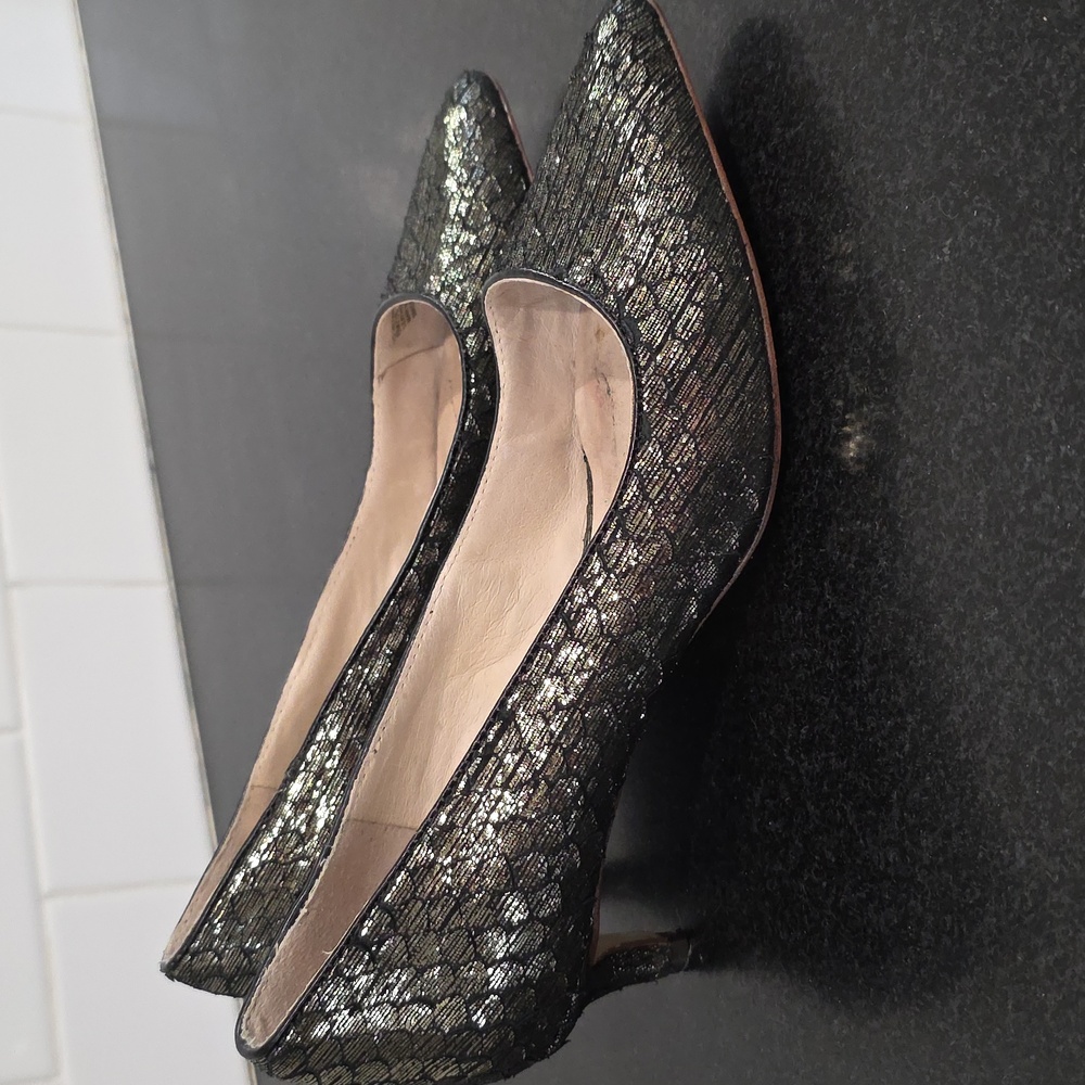 Louise et Cie Jacoba Kitten Heel Pump, Iron Snakeskin, Womens Size 6